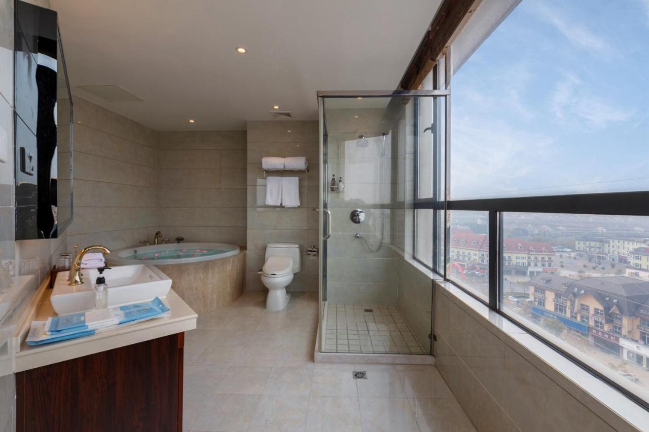 Huzhou Wealth Hotel 외부 사진