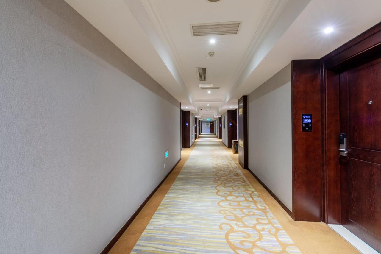 Huzhou Wealth Hotel 외부 사진