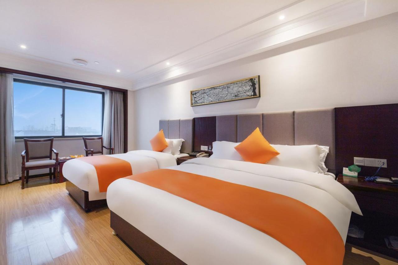 Huzhou Wealth Hotel 외부 사진