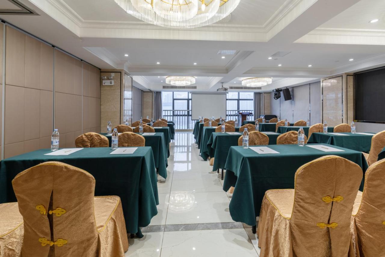 Huzhou Wealth Hotel 외부 사진